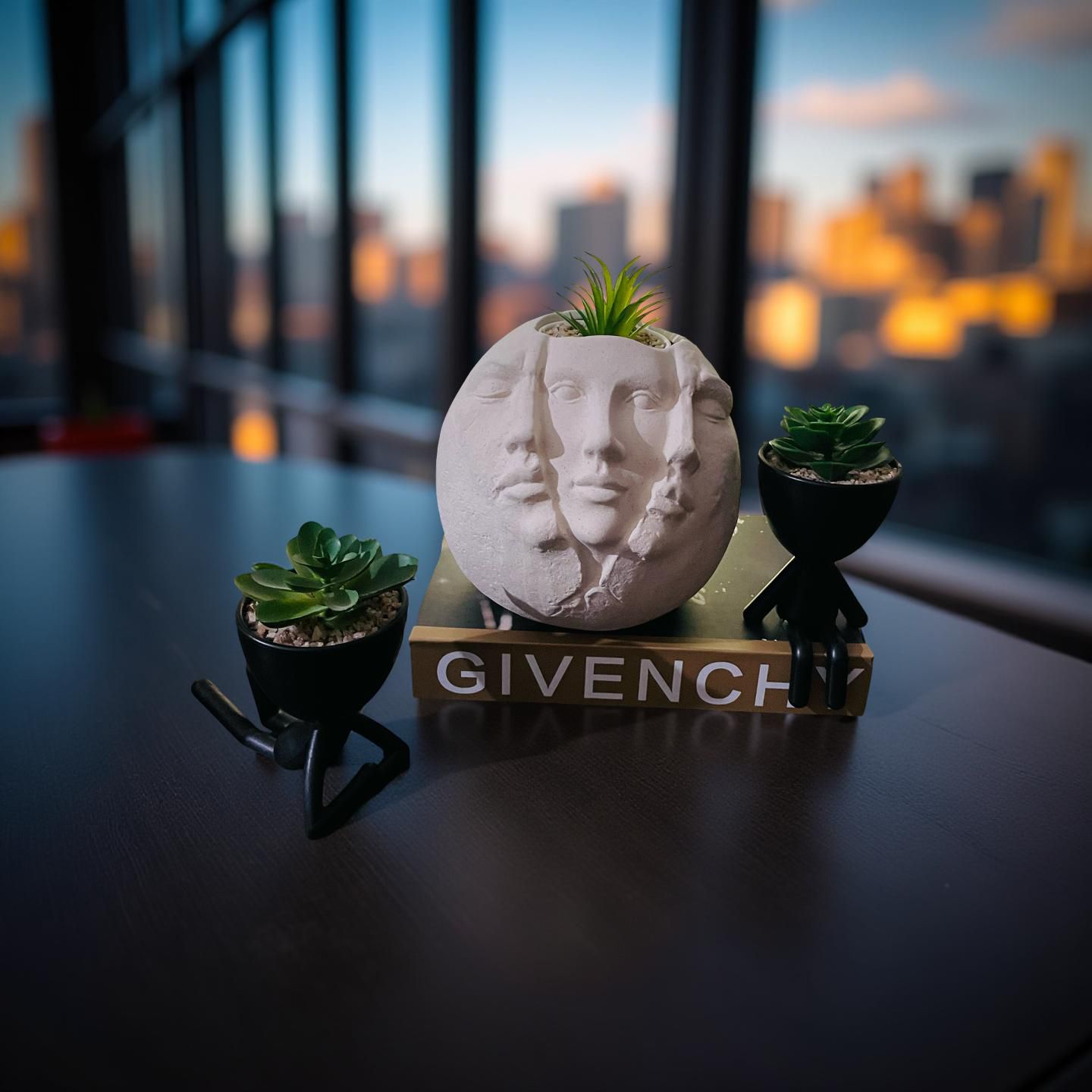 Trinity Faces Planter
