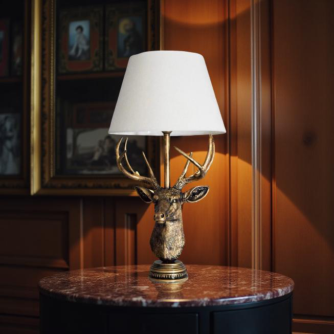 Majestic Stag Antler Lamp
