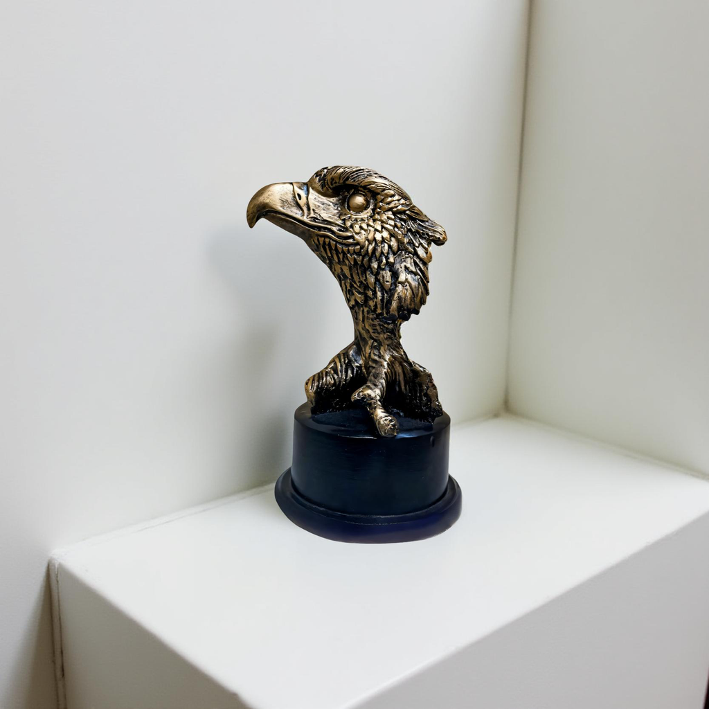 Imperial Gaze – Golden Eagle Head Sculpture