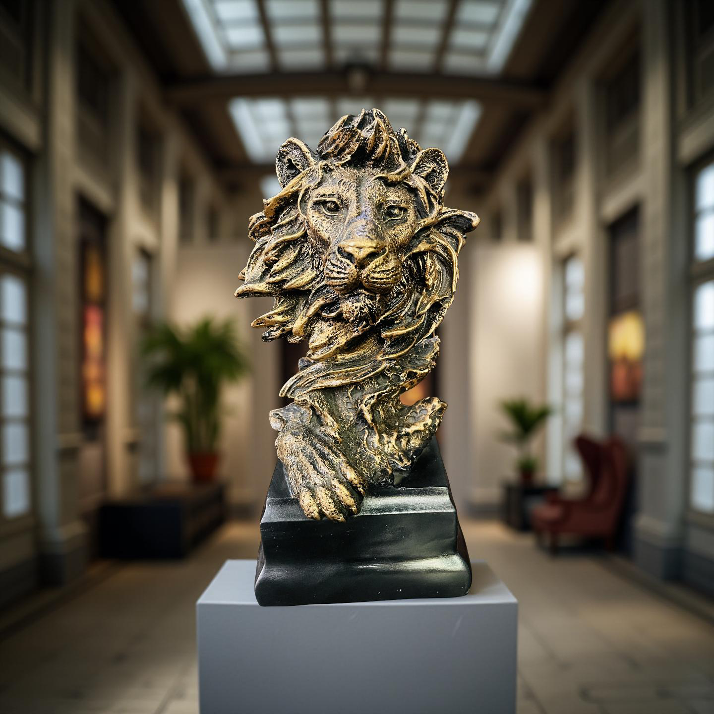 Majestic Mane – Regal Lion Bust