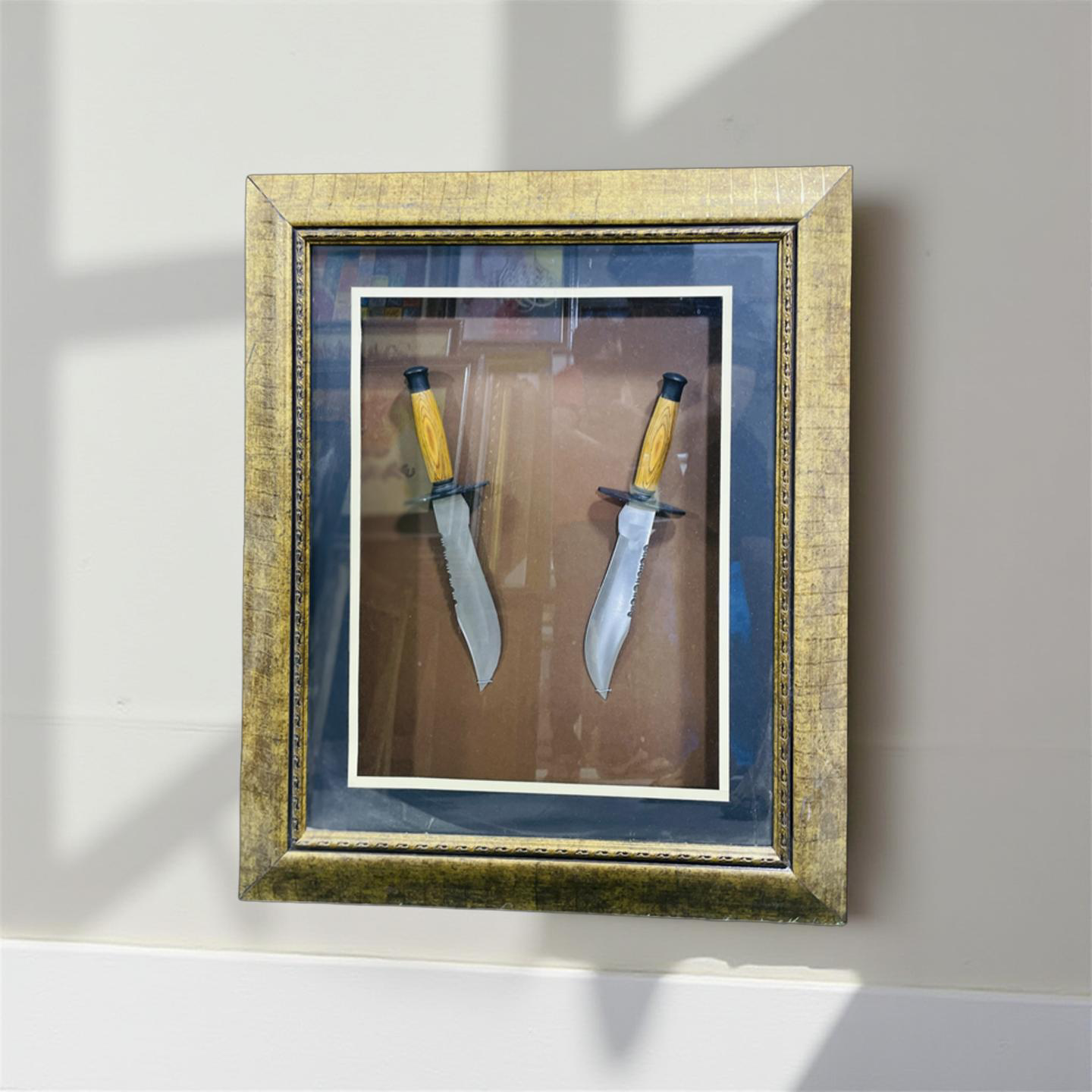 Heritage Blades – Framed Knife Display