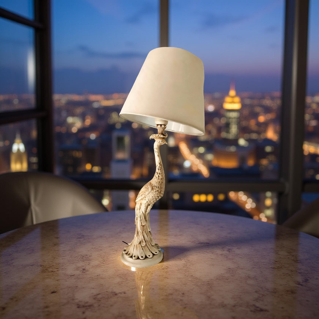 Royal Peacock Lamp – Elegant Table Decor