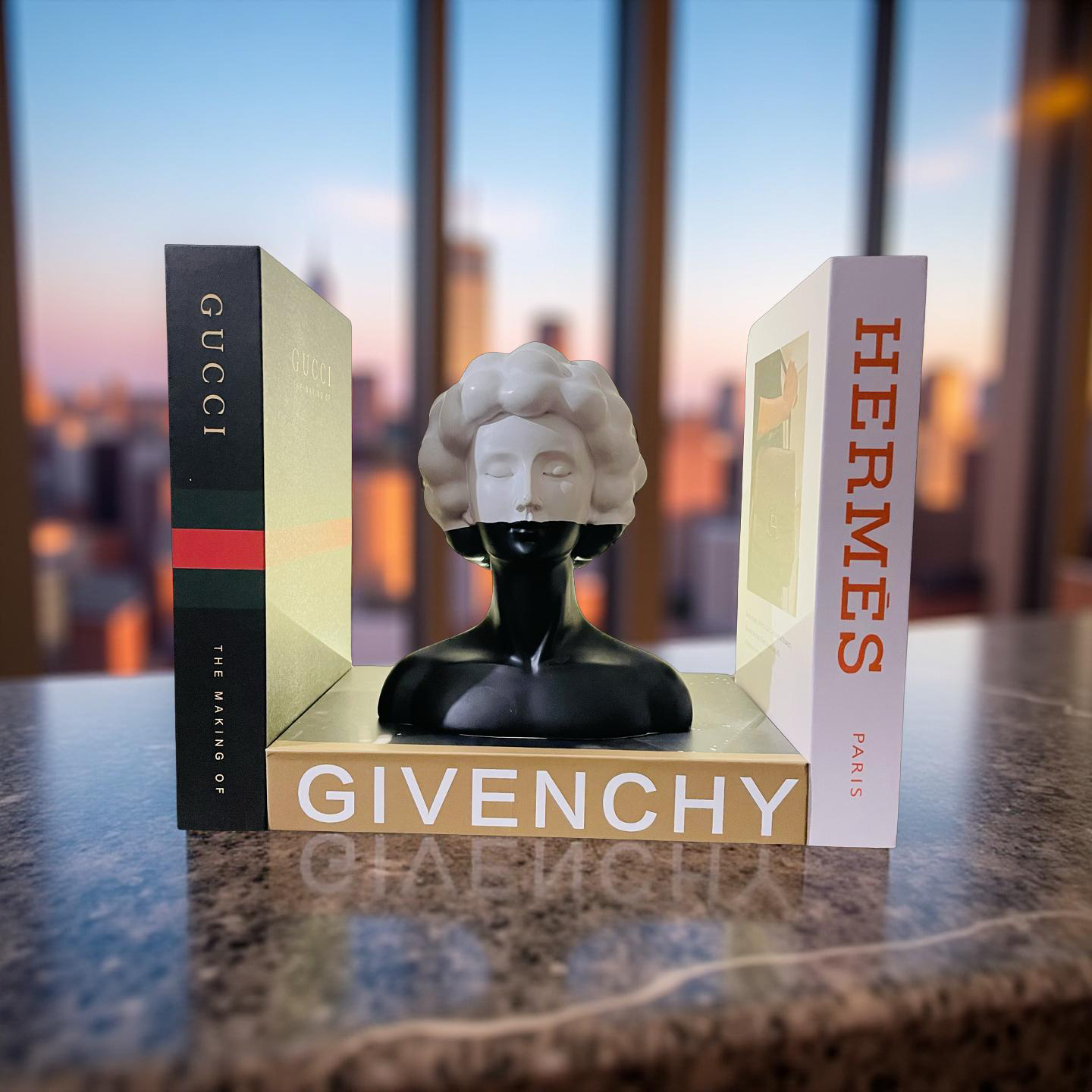 Resin Bust Bookend – Minimalist Face Sculpture