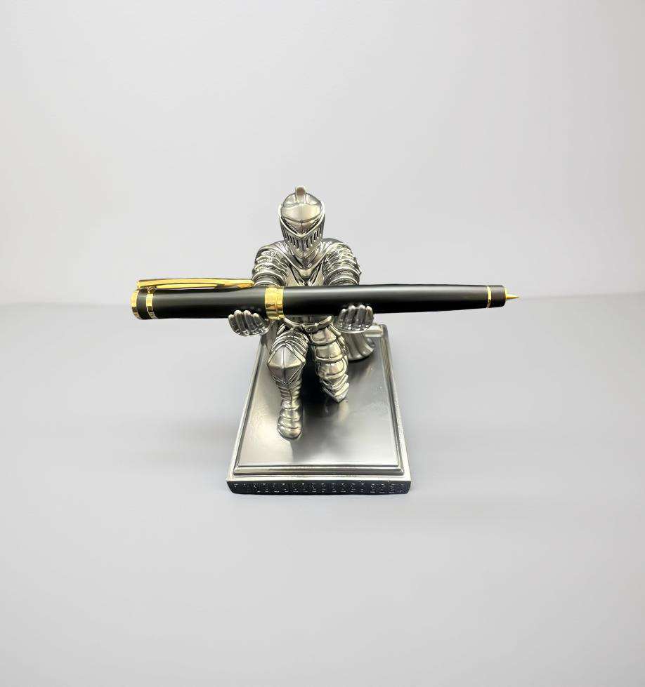 Knight of the Desk – Pen Holder Decor