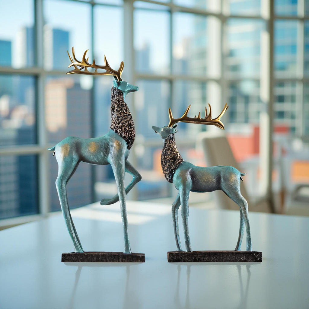 Royal Blue Elegance – Deer Couple Decor Set